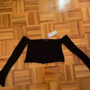 Nasty gal off the shoulder cropped shirt size 8